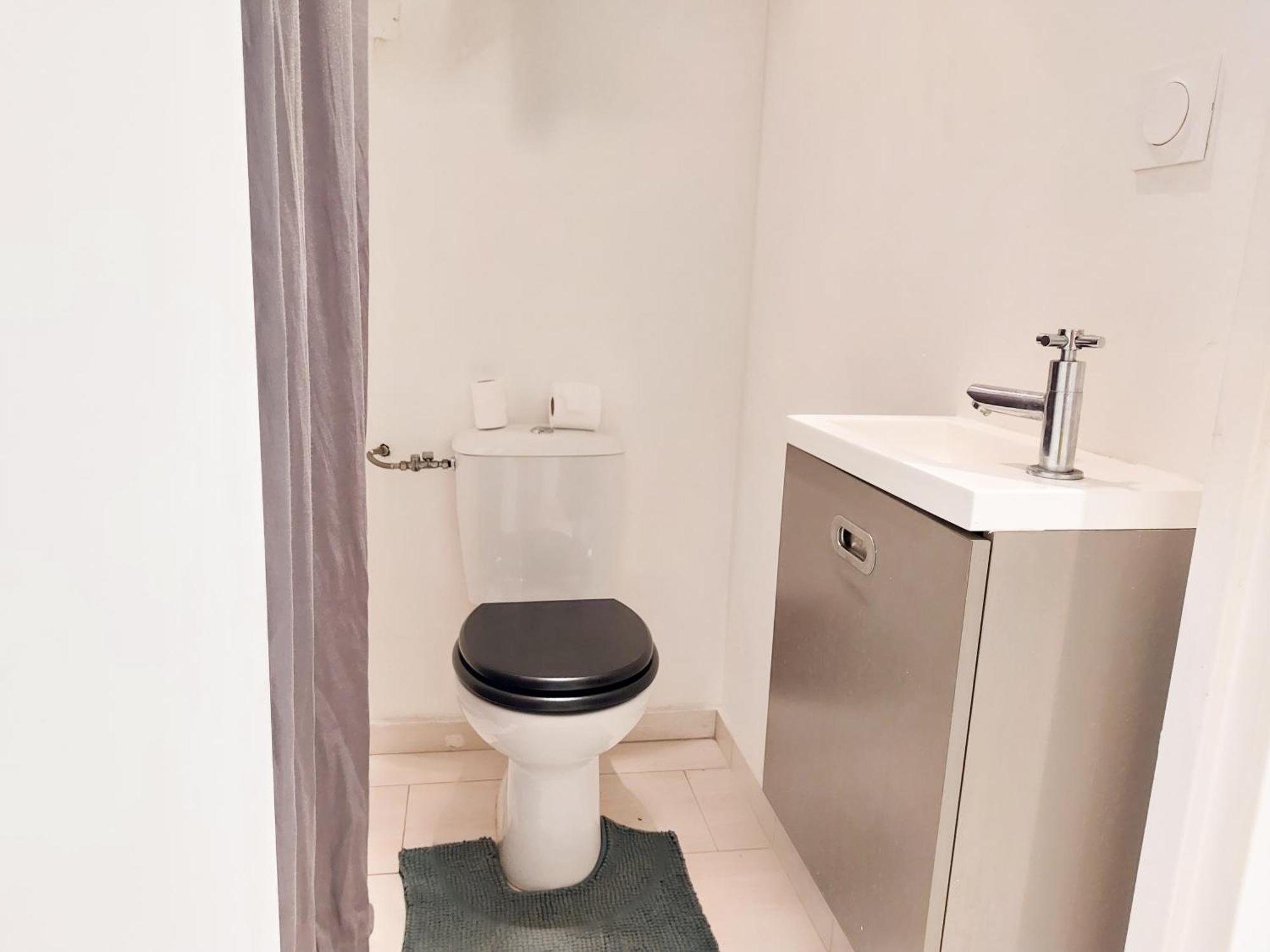 Charmant Appartement Pres Du Marche, Gare Et Port A 5Mn Toulon Exteriör bild