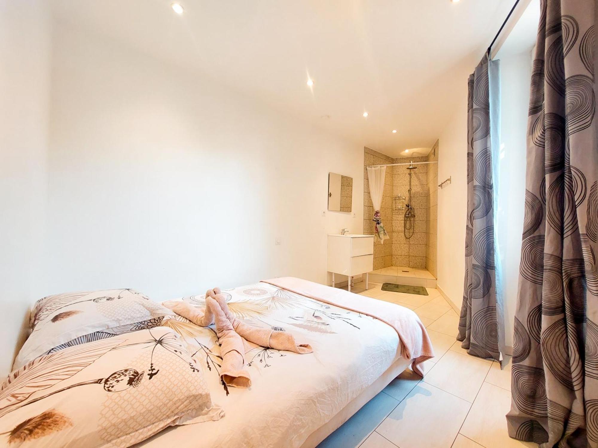 Charmant Appartement Pres Du Marche, Gare Et Port A 5Mn Toulon Exteriör bild