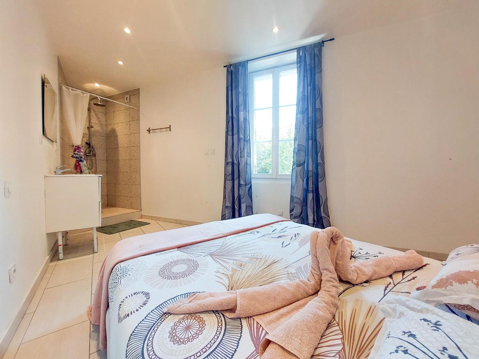 Charmant Appartement Pres Du Marche, Gare Et Port A 5Mn Toulon Exteriör bild